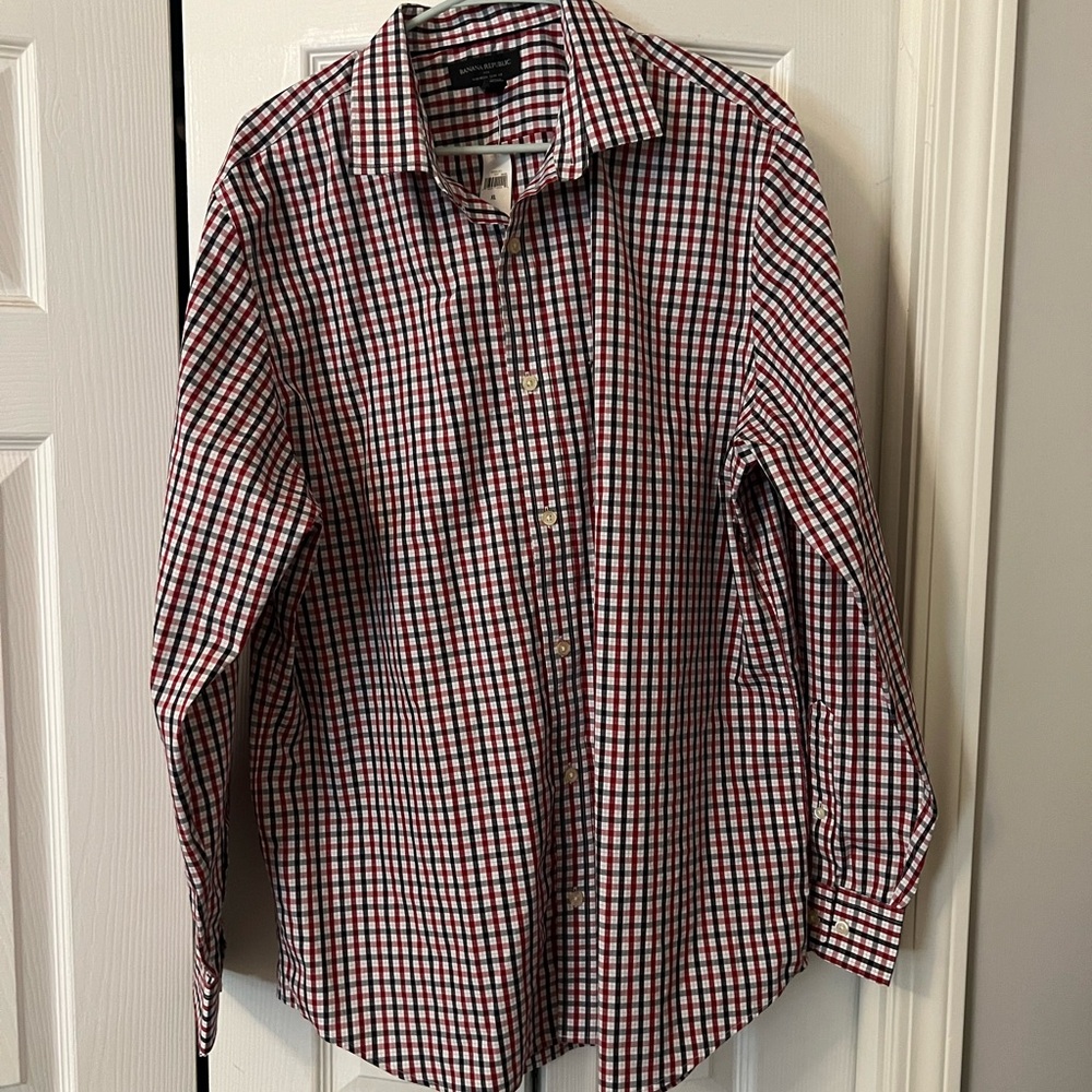 Banana Republic Men's Red and Black Checkered Shirt